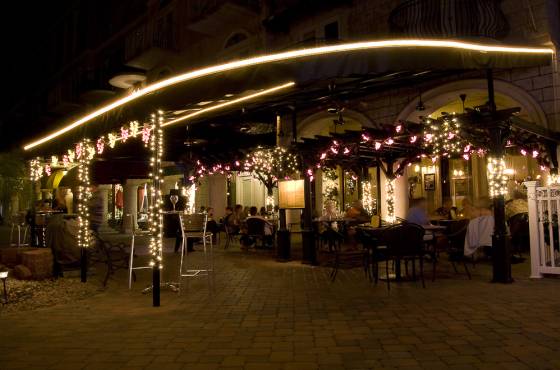 0078081-La_Piazza_Cafe_(8_of_25).jpg