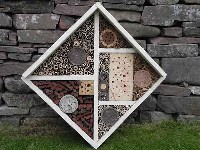 Bee hotel