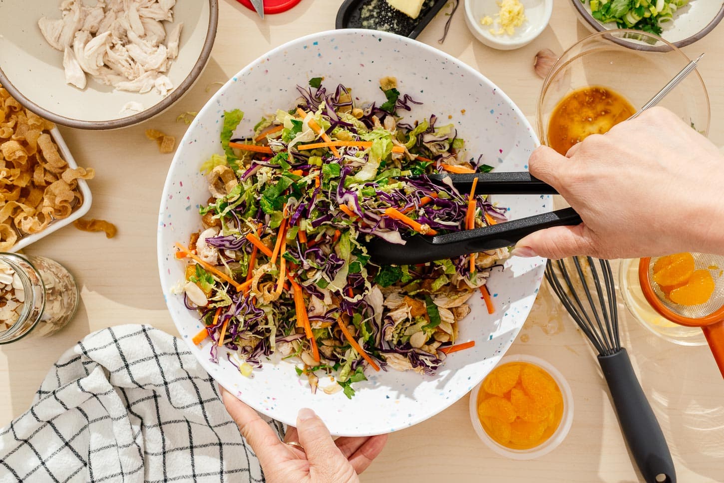 tossing Chinese chicken salad | www.iamafoodblog.com