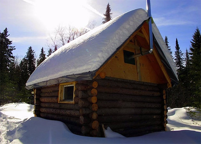 Off grid cabin