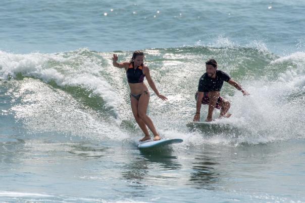 couple surfing