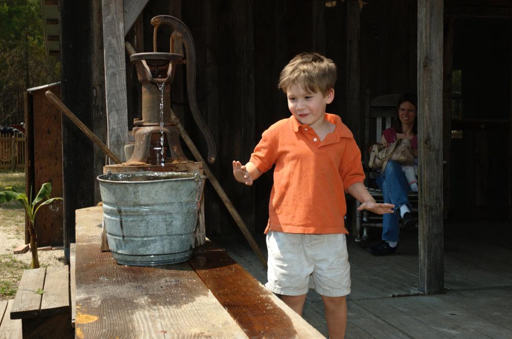 Child at the Florida Agricultural Museum