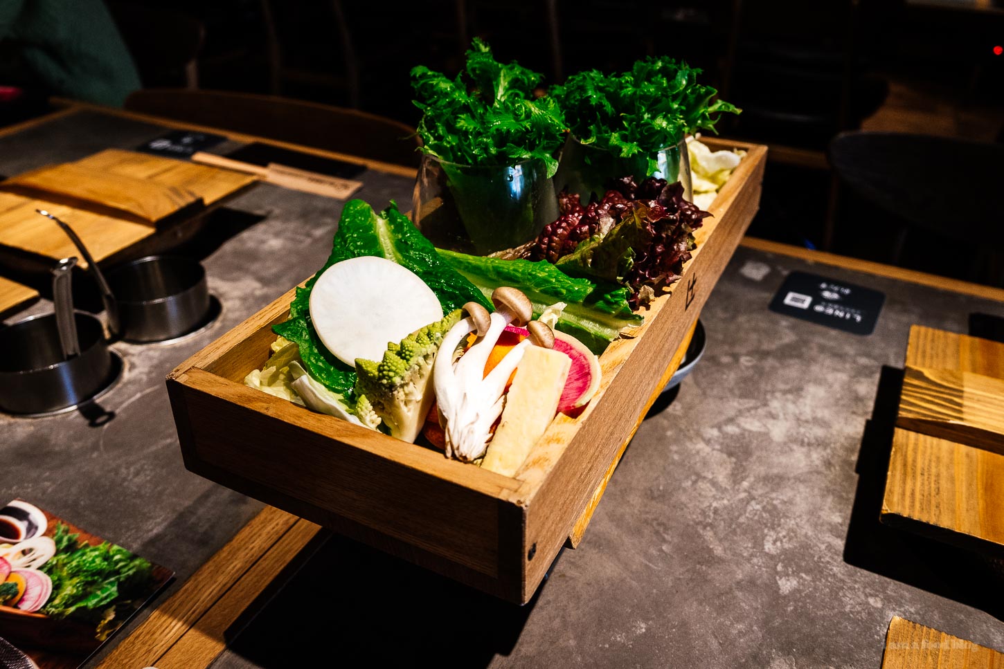 Shabu Shabu Let Us Nakameguro - Modern Affordable Shabu Shabu in Tokyo | www.iamafoodblog.com