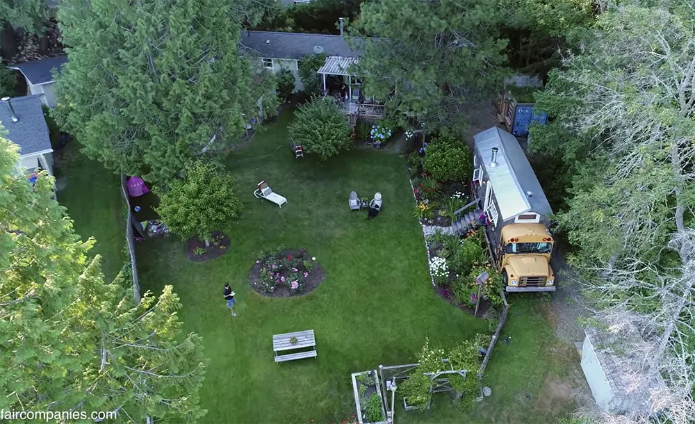 school bus tiny house